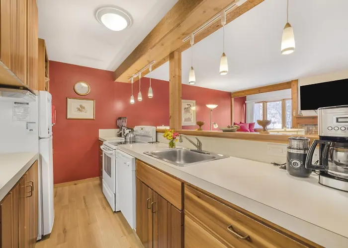 Apartment Rmr: Juniper 112 In The Aspenswilsonwy