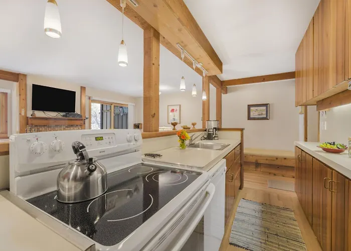 Rmr: Juniper 112 In The Aspenswilsonwy Apartment *