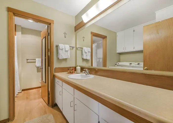 Rmr: Juniper 112 In The Aspenswilsonwy Apartment *